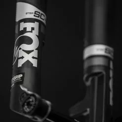 Fox Racing Shox 2020 Fox 32 Float Performance Step Cast Fork 29" Forks / Accessories