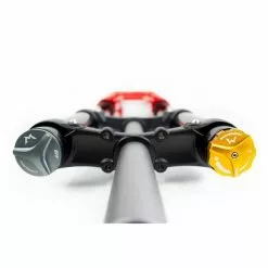 Forks / Accessories Marzocchi Bomber 58 27.5" Gloss Red Down Hill Fork 7 Forks / Accessories Marzocchi Bomber 58 27.5