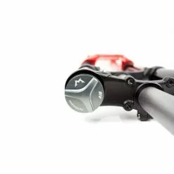 Forks / Accessories Marzocchi Bomber 58 27.5" Gloss Red Down Hill Fork 9 Forks / Accessories Marzocchi Bomber 58 27.5