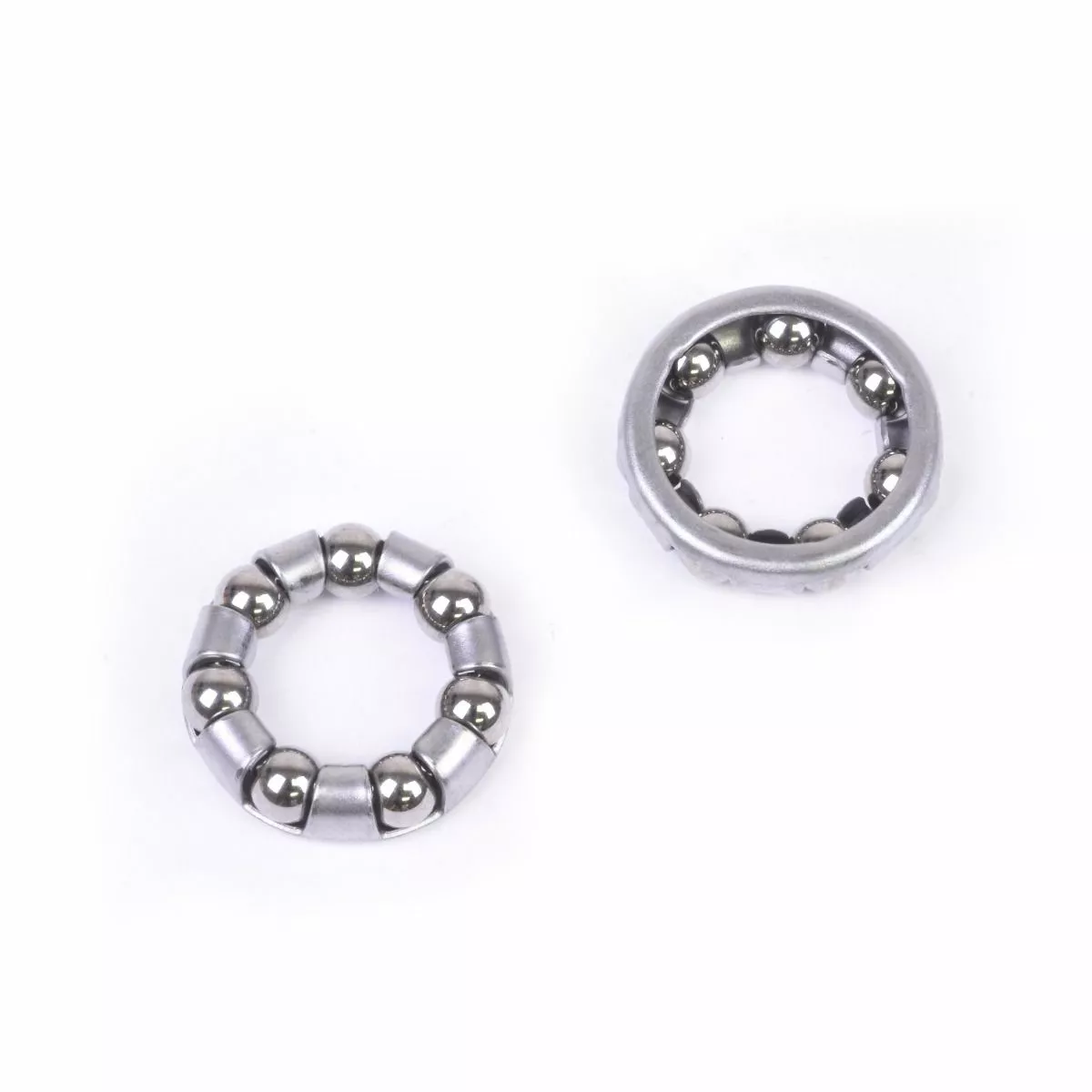 Wheels Manufacturing Grade 300 Retainer Bearings 4 Wheels Manufacturing Grade 300 Retainer Bearings