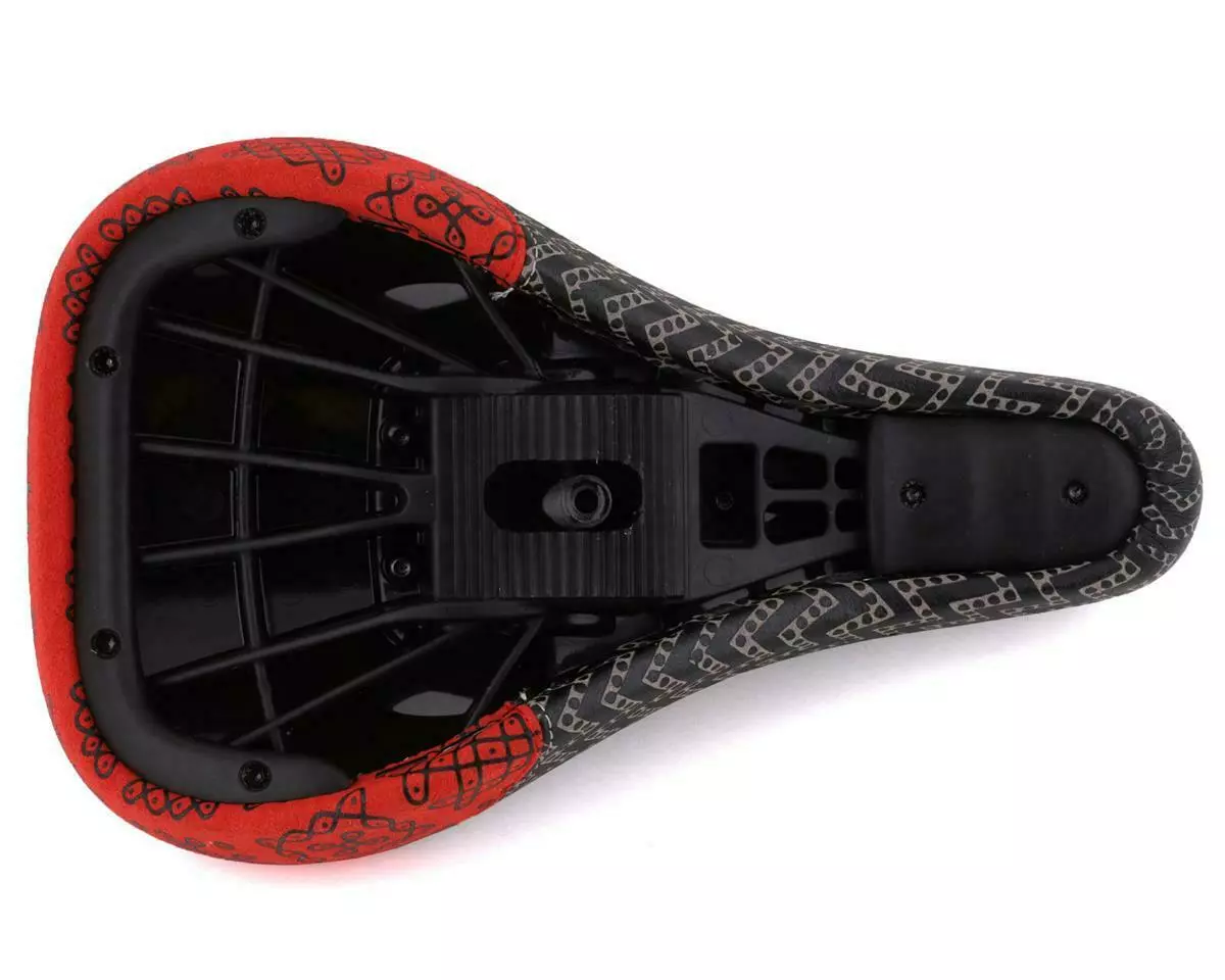 The Shadow Conspiracy Shadow Penumbra Coulomb Series 8 Pivotal Saddle BMX 2 The Shadow Conspiracy Shadow Penumbra Coulomb Series 8 Pivotal Saddle BMX